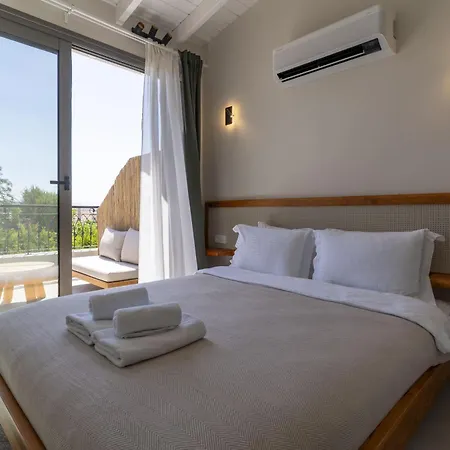 Naro Alacati Koeyici Lägenhet