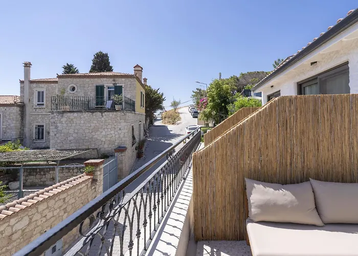شقة Naro Alacati Koeyici
